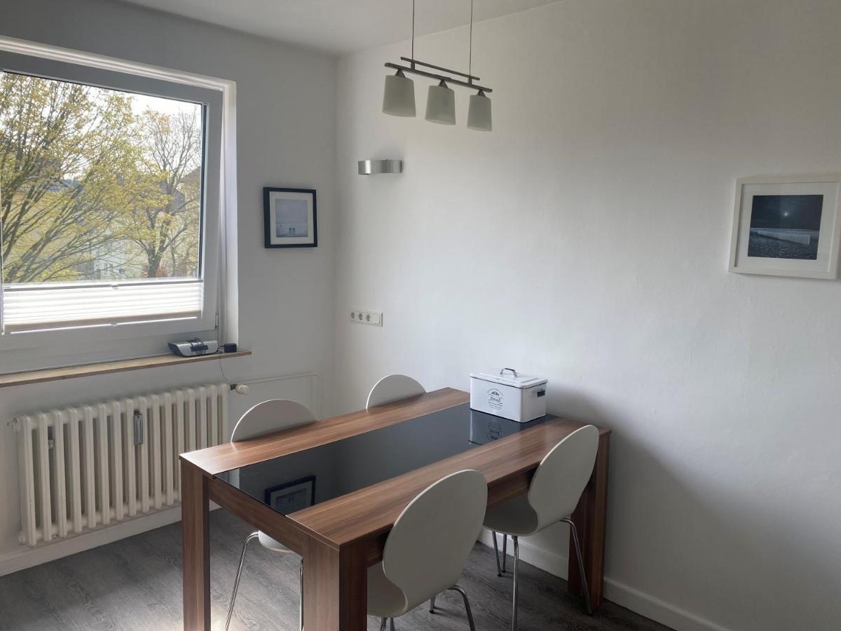 Apartment Travel *